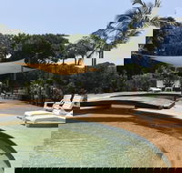 Tiona Palms Holiday Park - Accommodation BNB