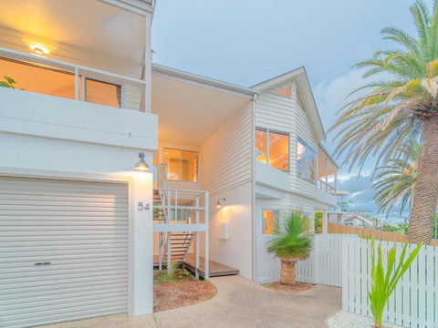 EAST COAST ESCAPES Lighthouse Studio - Accommodation BNB 4