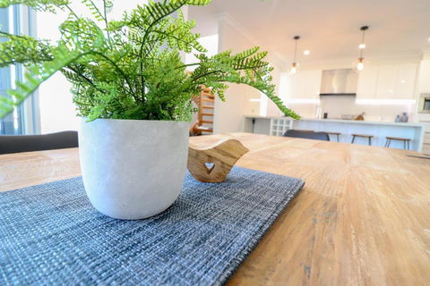 Beachside Oasis - Accommodation BNB 4