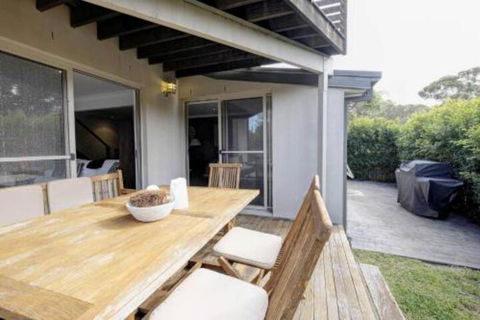 AtTHE COVE - Accommodation BNB 2
