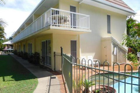 Bayshores Apartment Hervey Bay - Accommodation BNB 0