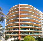 Le Point 702 Luxury  Views - Accommodation BNB