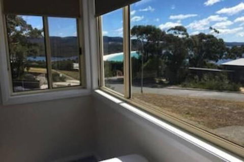 Angasi Apartment On Highcrest - Accommodation BNB 3
