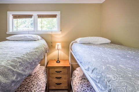 Avalon House - Accommodation BNB 4