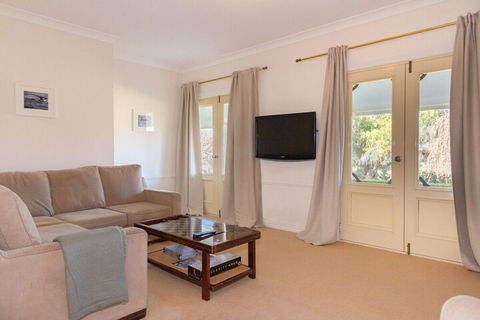 Bellfield House Mudgee - Accommodation BNB 4
