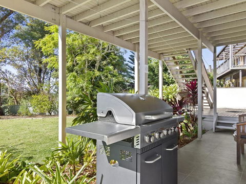 HILLTOP HAVEN In MOLLYMOOK - Accommodation BNB 2