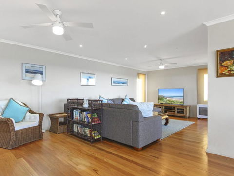 South Pacific Crescent 75 Ulladulla - Accommodation BNB 5