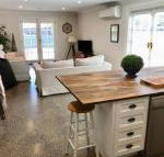 YSG The Edward Townhouse 153 Walk To Town - Accommodation BNB