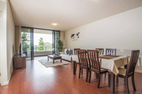 Lovely Apartment In Gordon Near Train Station - Accommodation BNB 4