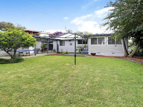 Gone Fishing! Air Conditioned Crisp & Clean - Accommodation BNB 2