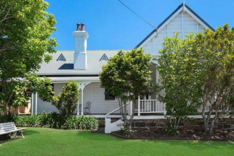 Blake House Iconic Coastal Homestead - Accommodation BNB 0