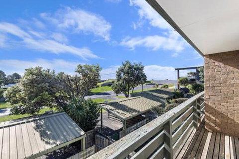 Beach Terrace 4 - Accommodation BNB 5
