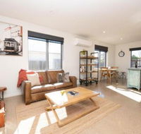 The Endsleigh 1 Bedroom Villa Free Wifi Near CBD - Accommodation BNB