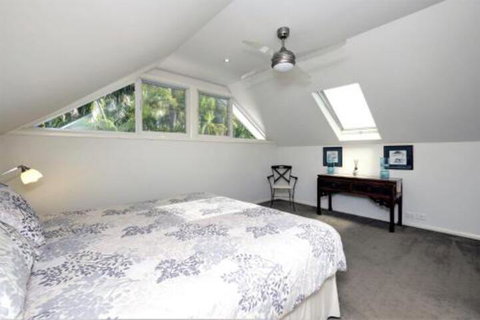 THE BEACH HOUSE - Accommodation BNB 4