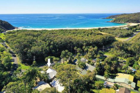THE BEACH HOUSE - Accommodation BNB 7