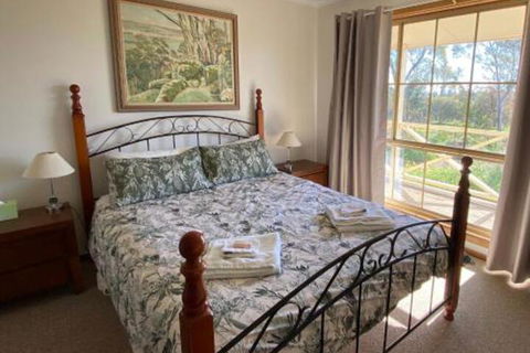 Windmill Cottage - Accommodation BNB 4