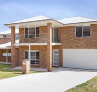 5B BENT STREET LARGE HOUSE WITH DUCTED AIR CON WIFI  FOXTEL - Accommodation BNB