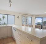 Breakwater Views Apartments - Accommodation BNB