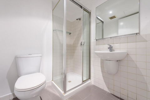 WOW Apartment On Flinders - Accommodation BNB 2