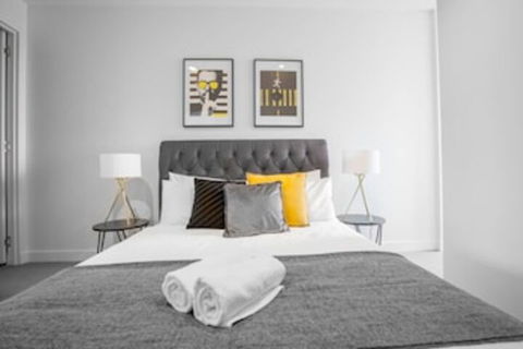 Elegant 2br@footscray Station - Accommodation BNB 0