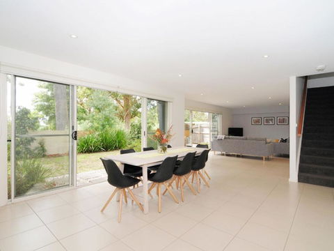 Acacia On Orion :: Jervis Bay Rentals - Accommodation BNB 1