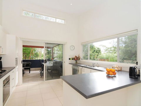 Acacia On Orion :: Jervis Bay Rentals - Accommodation BNB 2