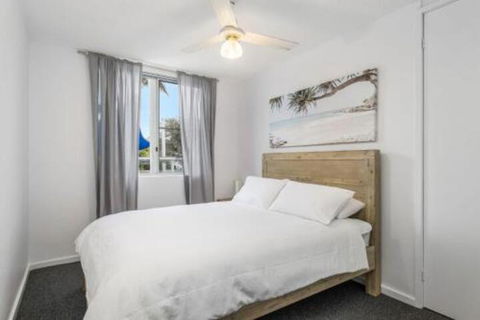 WAVES On MAIN 4 / 1 MAIN STREET - Accommodation BNB 6
