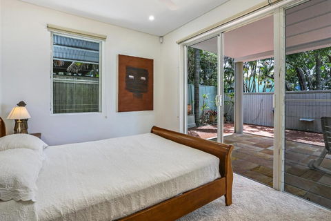 Enjoy The Views Sunshine Beach - Accommodation BNB 5