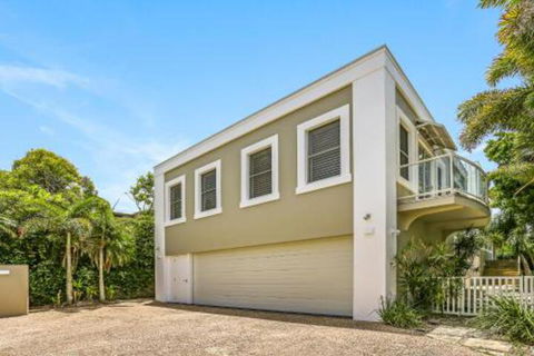 Enjoy The Views Sunshine Beach - Accommodation BNB 0