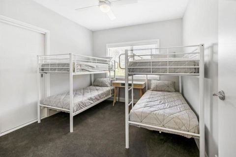 HALE KUPA Rye Beach House Spa Table Tennis - Accommodation BNB 3