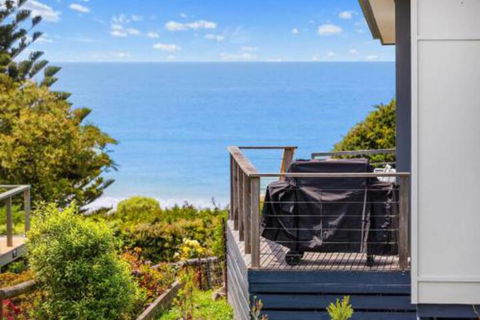 COASTAL HAVEN Panoramic Ocean Views - Accommodation BNB 7