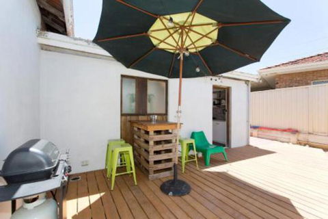 Emu At White Gum Lodge - Accommodation BNB 5