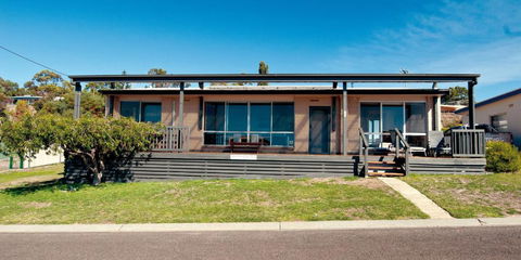 Blue Wren Beach House - Accommodation BNB 6