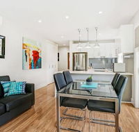 Belmont Executive Apartments - Accommodation BNB