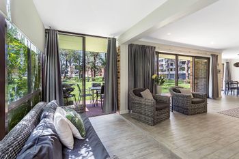 Bay Parklands Unit 19 / 2 Gowrie Avenue - Accommodation BNB 1