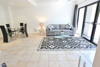 Via Veneto 3 Bedroom Private Home - Accommodation BNB 0