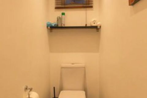 Bright & Spacious 2 Bedroom Apartment In Windsor - Accommodation BNB 4