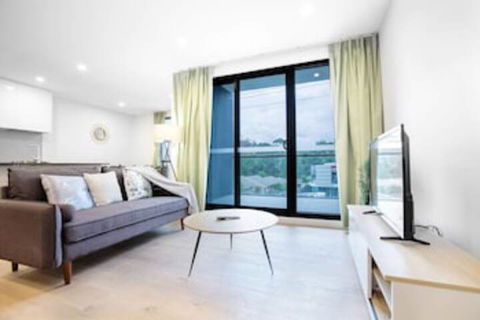 Trendy 2 Bedroom In Ringwood/Eastland With Parking - Accommodation BNB 0