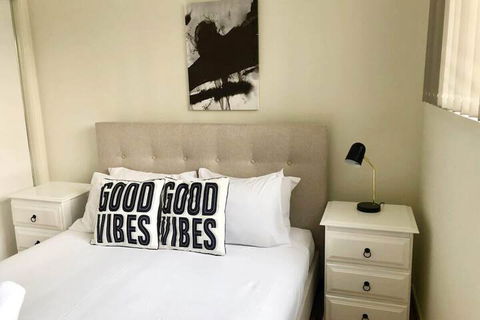 Apartment Stay Close To Surfers Paradise - Accommodation BNB 2