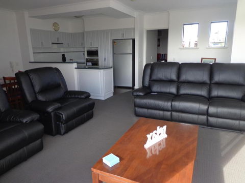 The Beach Villa Bunbury - Accommodation BNB 6
