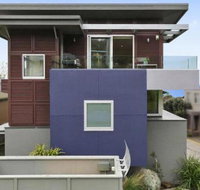 SURF CENTRAL Wifi double garage  smack bang in the middle of town - Accommodation BNB