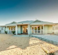 The Lookout - Accommodation BNB