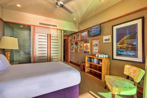Yacht Club 19 Bijou De Mer 2 Buggies - Accommodation BNB 4