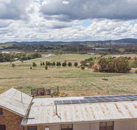 The Daydawn Dairy Perched High Simple Living  What a View - Accommodation BNB