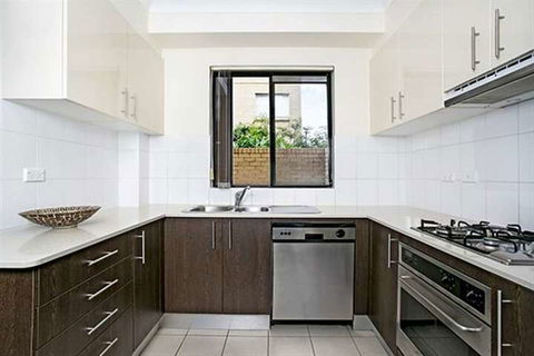 Walking Distance To Coogee Beach MOUNT - Accommodation BNB 6