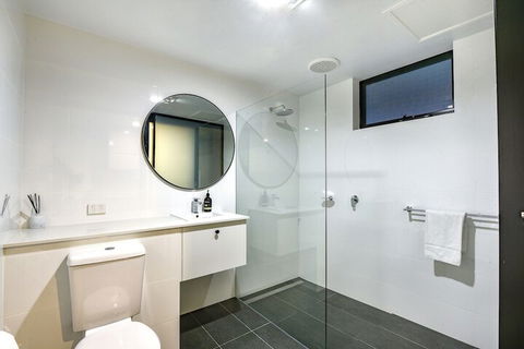 Aloha Central Premium Studios - Accommodation BNB 6