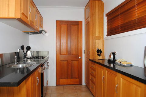 The Wave Oasis SC B & B - Accommodation BNB 3
