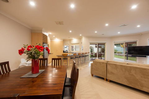 Simms Retreat - Accommodation BNB 5