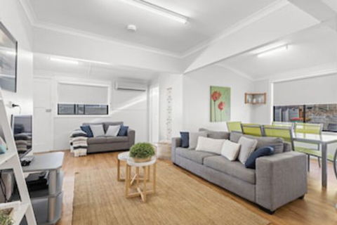 Victoria Parade 29B - Accommodation BNB 0