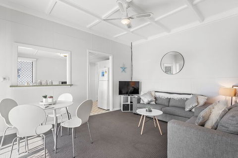 Victoria Parade 29A - Accommodation BNB 5